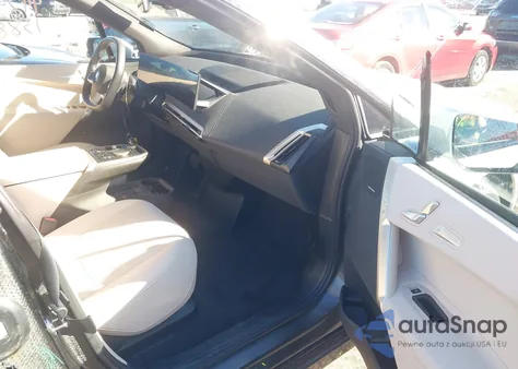 2024 BMW Ix xDrive50 из США, поврежденный, VIN WB523CF09RCR60501